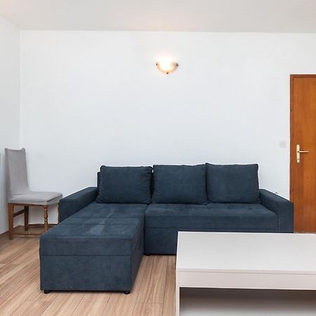 Apartment Ljuba Primošten Buitenkant foto