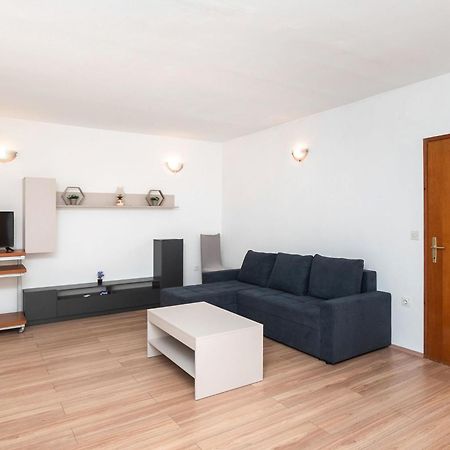 Apartment Ljuba Primošten Buitenkant foto