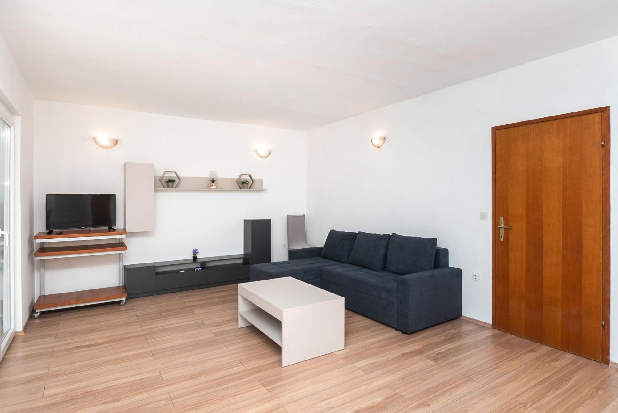 Apartment Ljuba Primošten Buitenkant foto