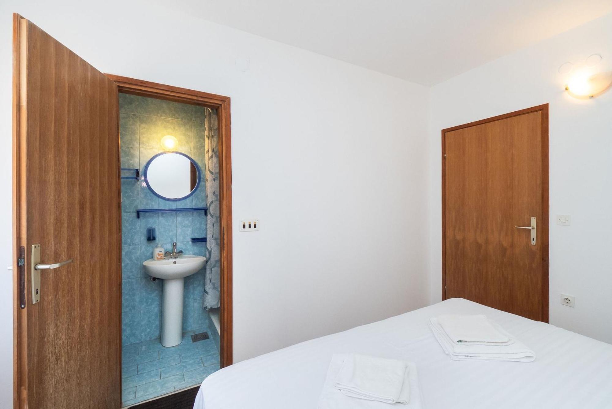 Apartment Ljuba Primošten Buitenkant foto